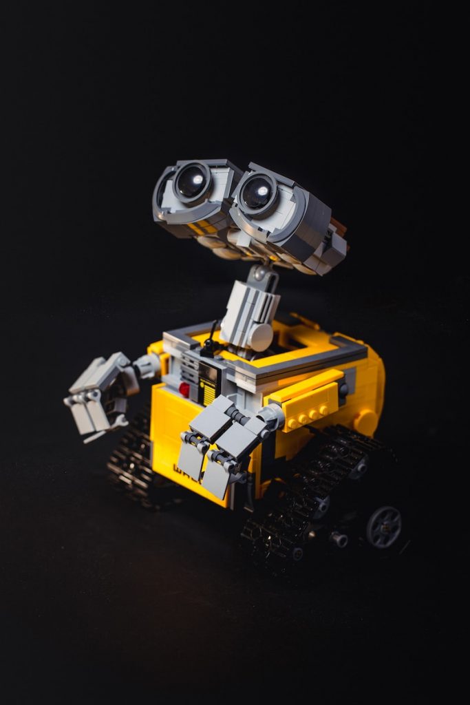 yellow and black robot toy